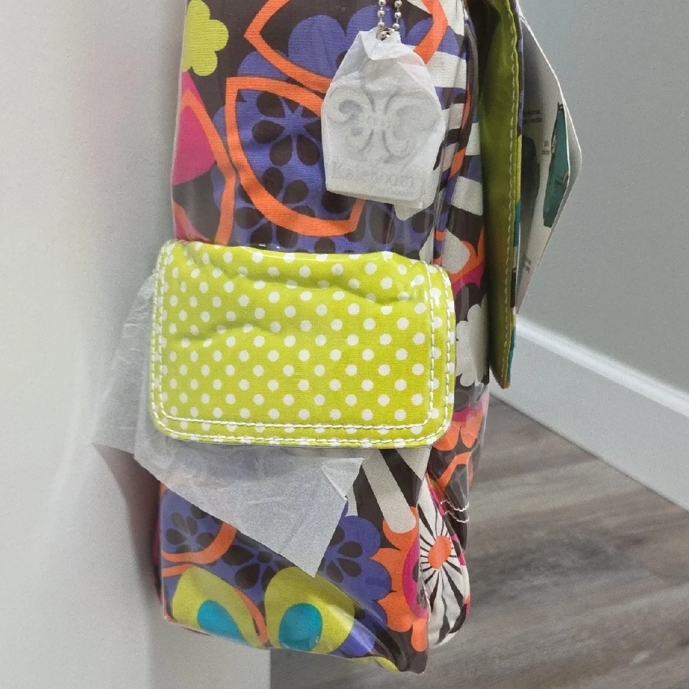 Beautiful KALENCON DIAPER BAG WITH 3 PC SET INCLUDED
